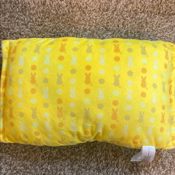 Yellow Peeps Pillow - Picture 3 of 3